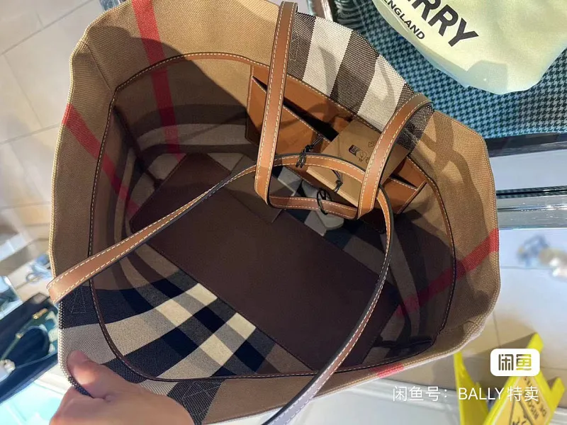 All Categories Burberry Women's Bags Burberry Original Order 355
