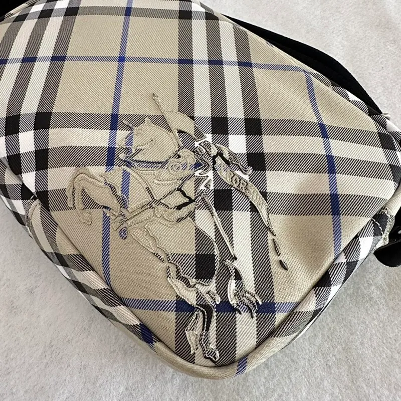 All categories Burberry women's bags (Burberry) Burberry 382