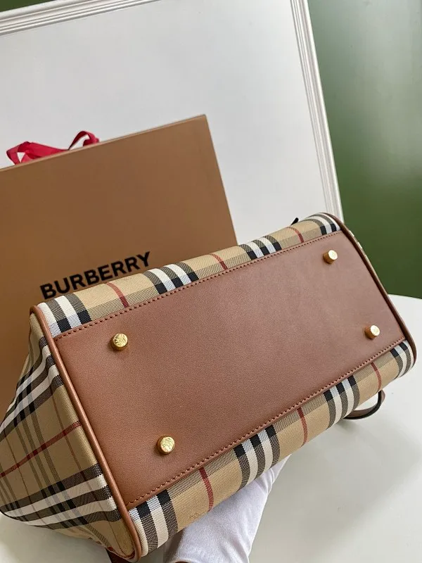 All Categories Official Website "Brand Women's Bags" Women's Bags 💙 Burberry 2025 New Burberry Handbags