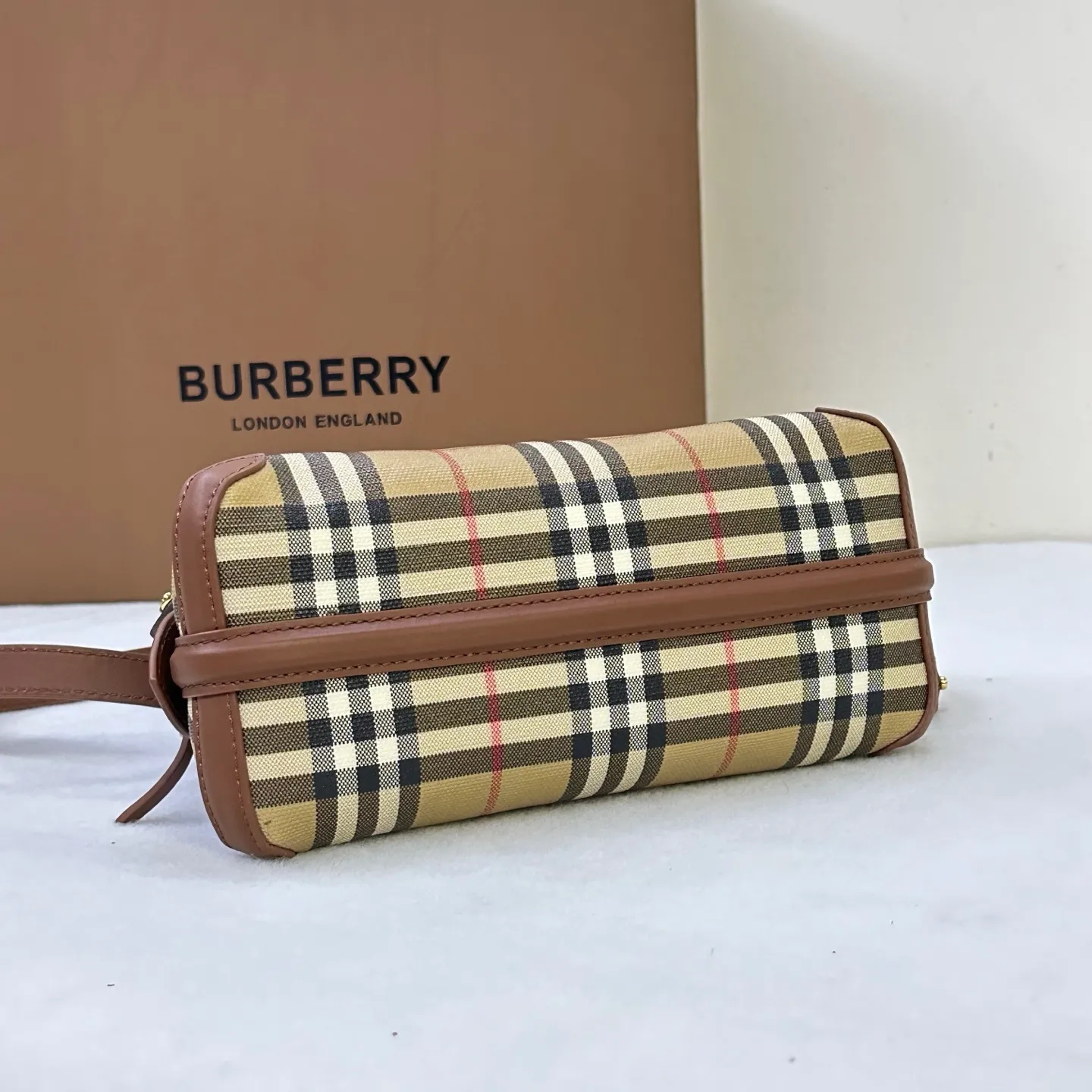 All Categories Burberry Women's Bags Burberry Original Order 255