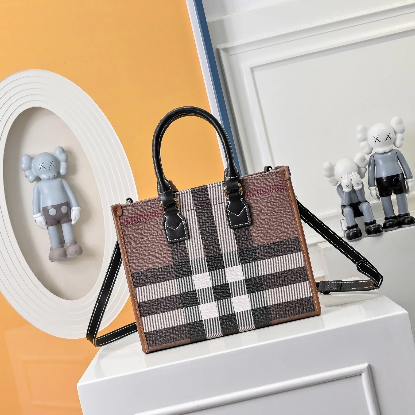All categories Burberry women's bags (Burberry) Burberry 3325