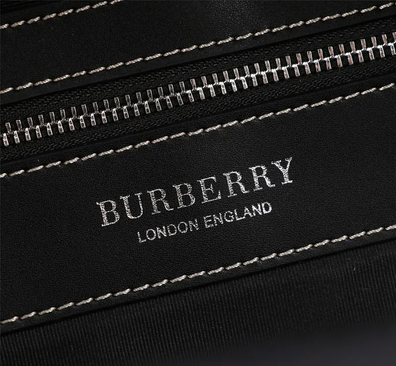 All categories Burberry women's bags (Burberry) Burberry 3987