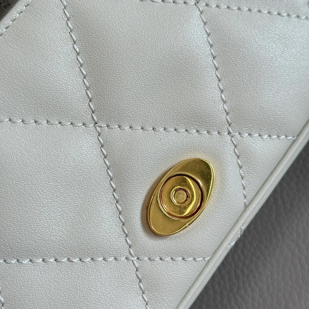 All categories Burberry women's bags (Burberry) Burberry original order 6411