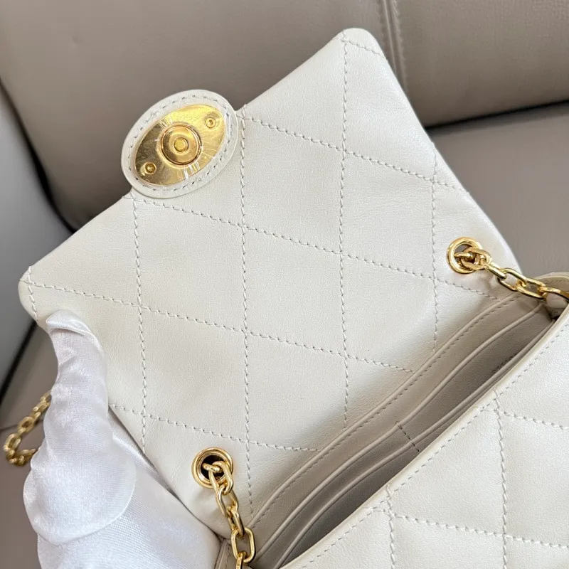 All categories Burberry women's bags (Burberry) Burberry original order 6411