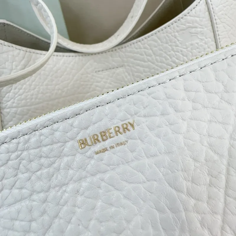 All Categories Official Website "Brand Women's Bags" Women's Bags 💙 Burberry 2025 New Burberry Crossbody Bag