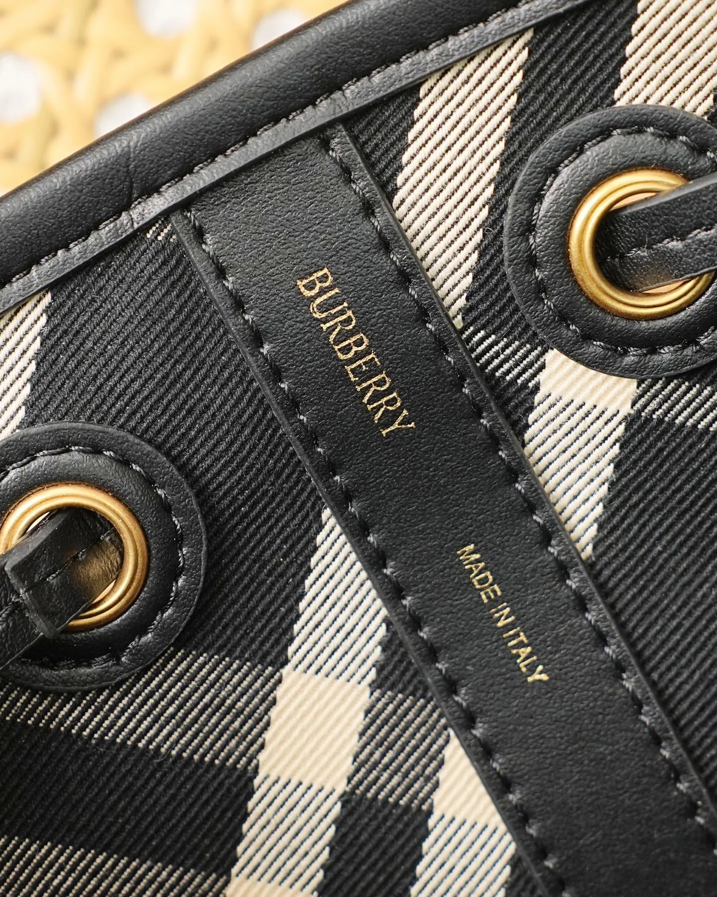 All categories Burberry women's bags (Burberry) Burberry 8386