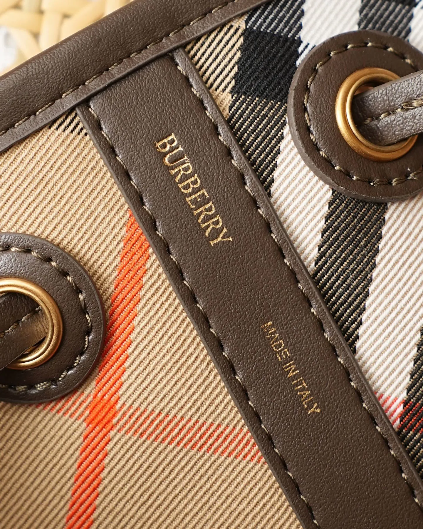 All categories Burberry women's bags (Burberry) Burberry 8386