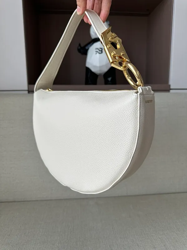 All categories Burberry women's bags (Burberry) Burberry 285