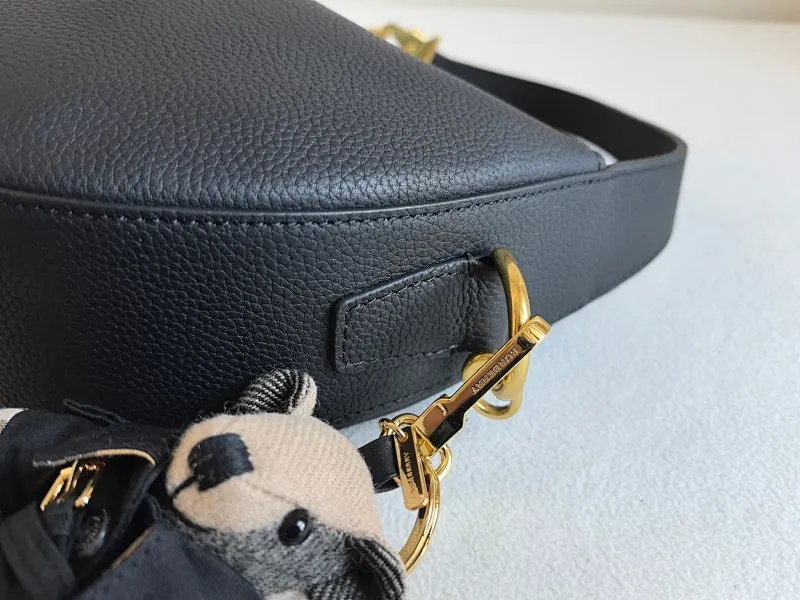 All categories Burberry women's bags (Burberry) Burberry 285