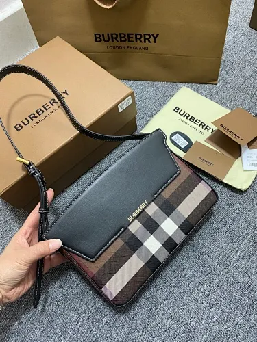 All Categories Official Website "Brand Women's Bags" Women's Bags 💙 Burberry 2025 New Burberry Crossbody Bag