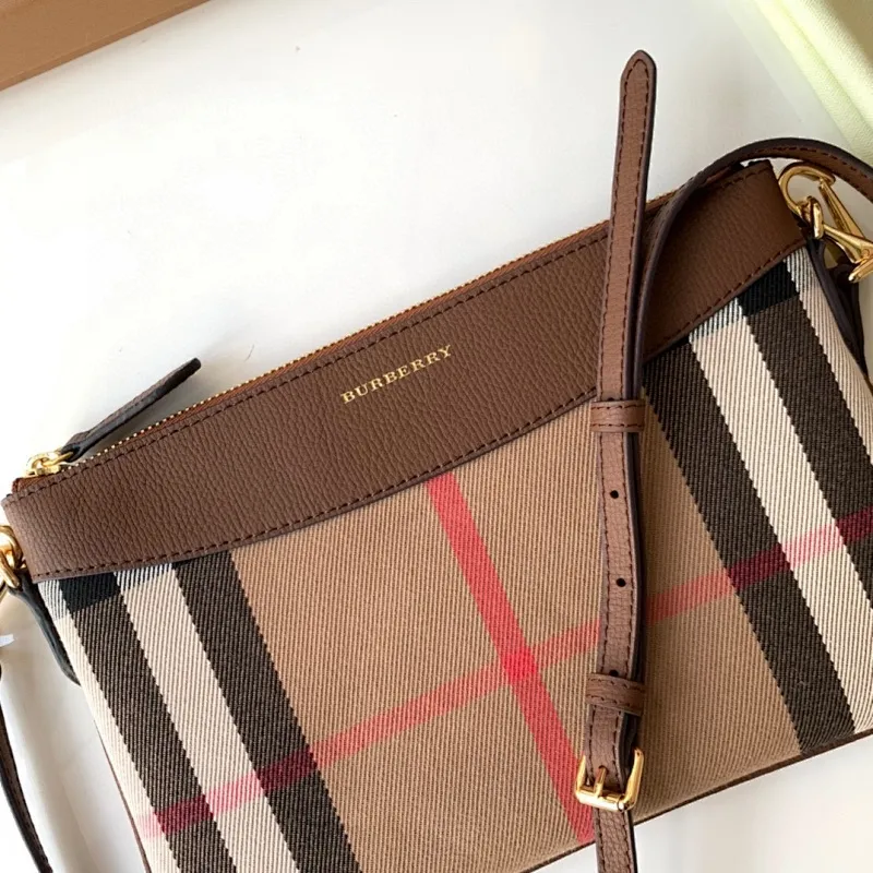 All categories Burberry women's bags (Burberry) Burberry 0771