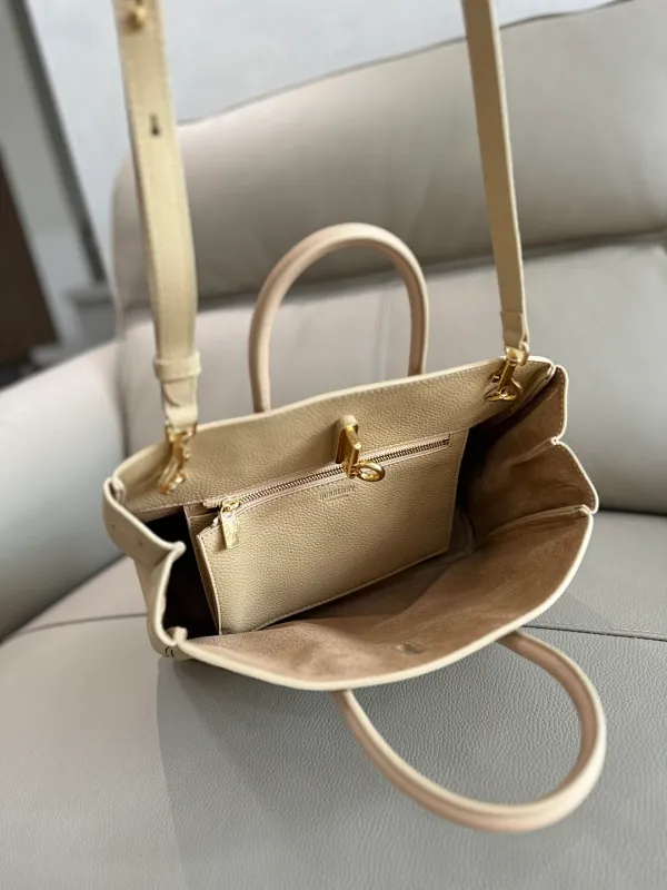 All Categories Burberry Women's Bags (Burberry) Burberry Original Order 4011