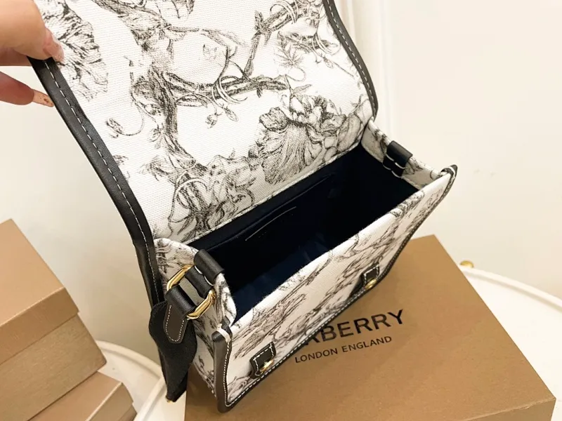 All Categories Official Website "Brand Women's Bags" Women's Bags 💙 Burberry 2023 New Burberry Crossbody Bag