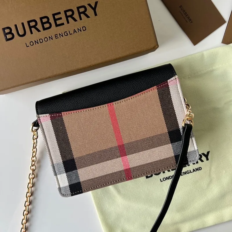 All categories Burberry women's bags (Burberry) Burberry 18696