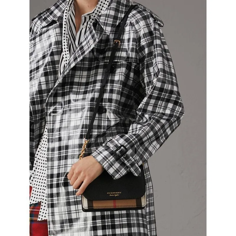 All categories Burberry women's bags (Burberry) Burberry 18696