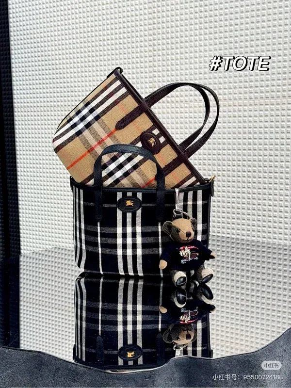 All categories Burberry women's bags (Burberry) Burberry 7201