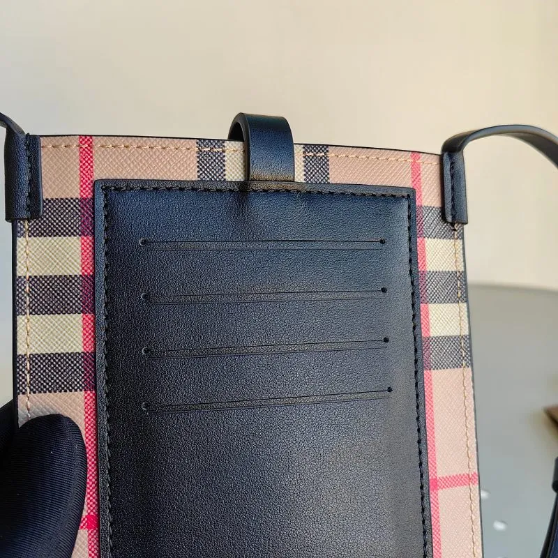 All categories Burberry women's bags (Burberry) Burberry 80527781
