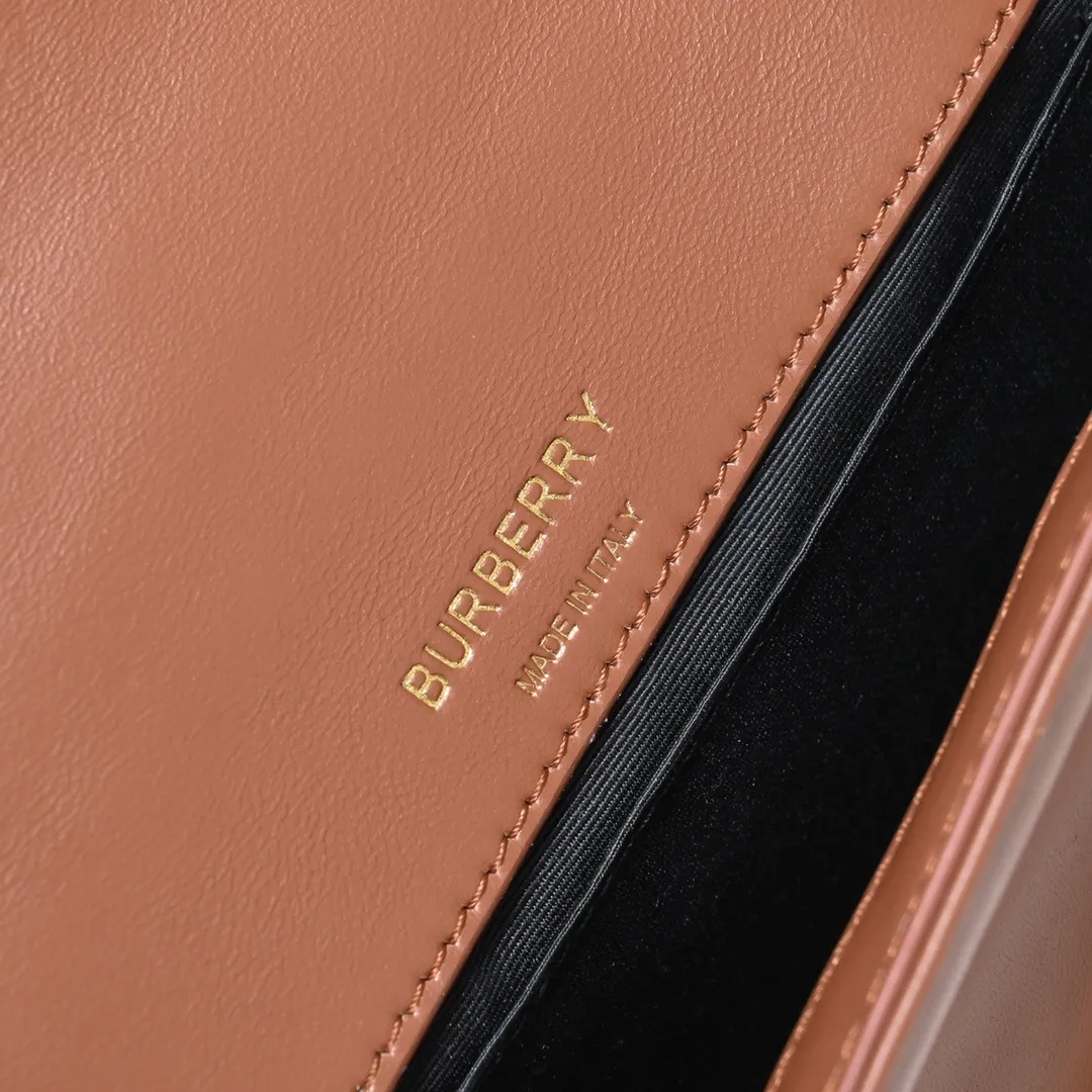 All categories Burberry women's bags (Burberry) Burberry 8378