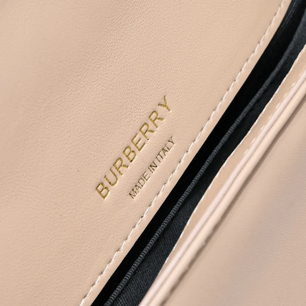 All categories Burberry women's bags (Burberry) Burberry 8378