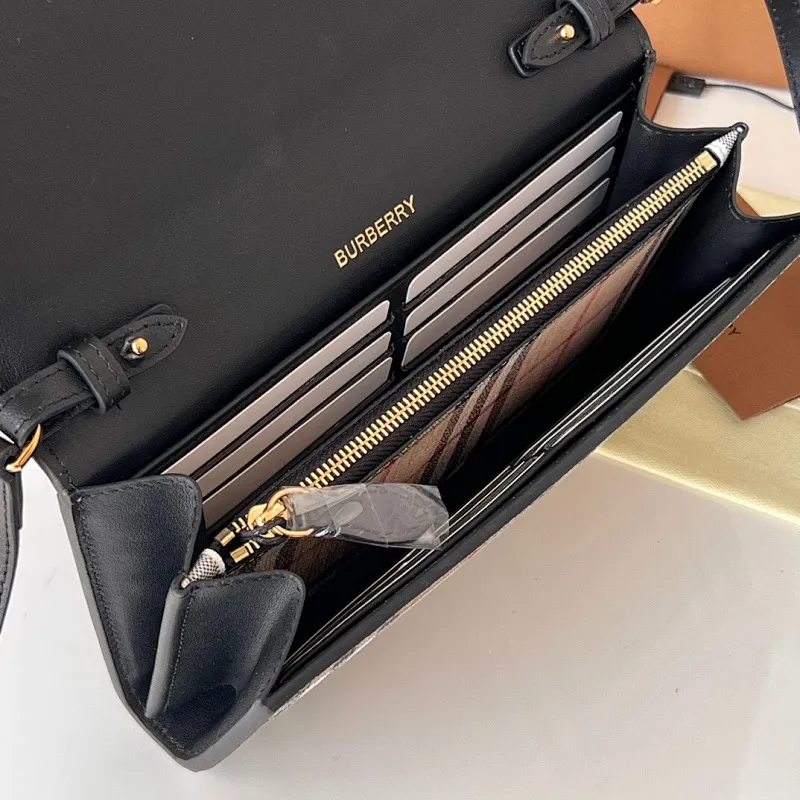 All categories Official website "Brand Women's Bags" Women's Bags 💙 Burberry 2025 new burberry crossbody bag