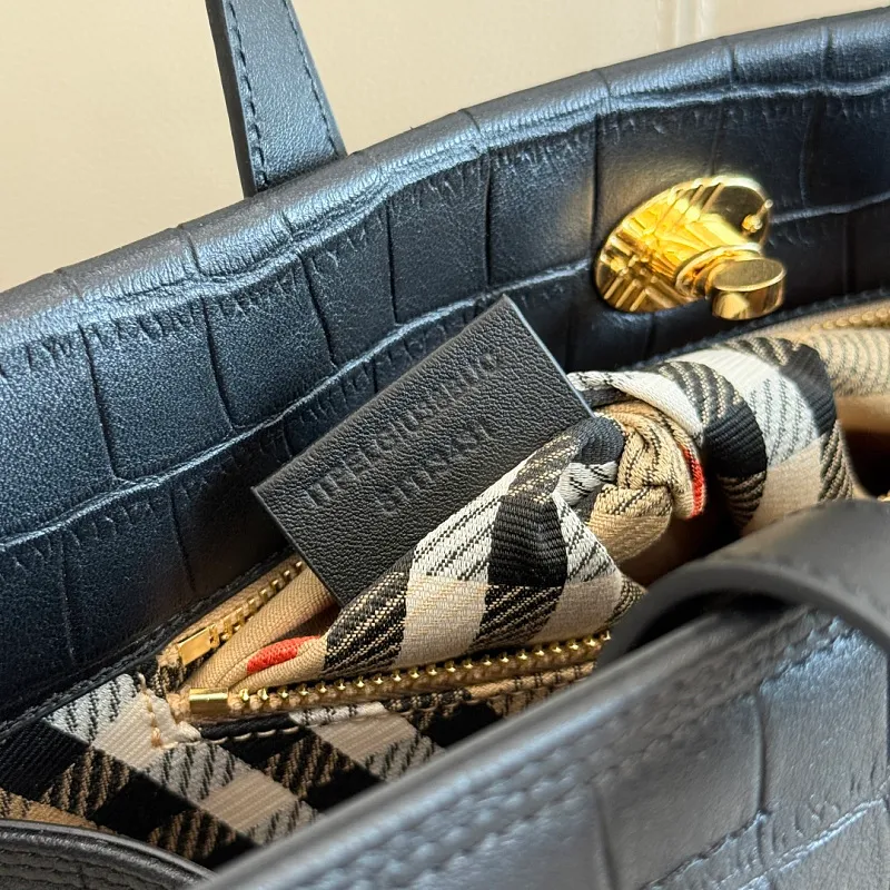 All Categories Burberry Women's Bags (Burberry) Burberry Special 3431 Crocodile Pattern