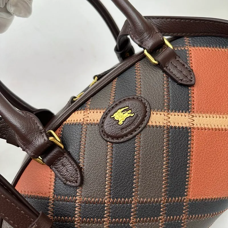 All categories Burberry women's bags (Burberry) Burberry 335
