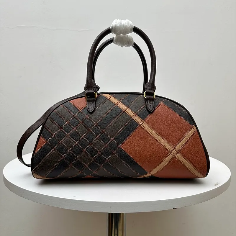 All categories Burberry women's bags (Burberry) Burberry 335