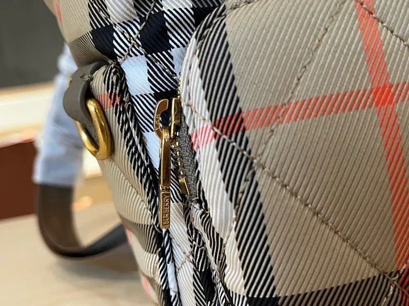 All categories Burberry women's bags (Burberry) Burberry 53961