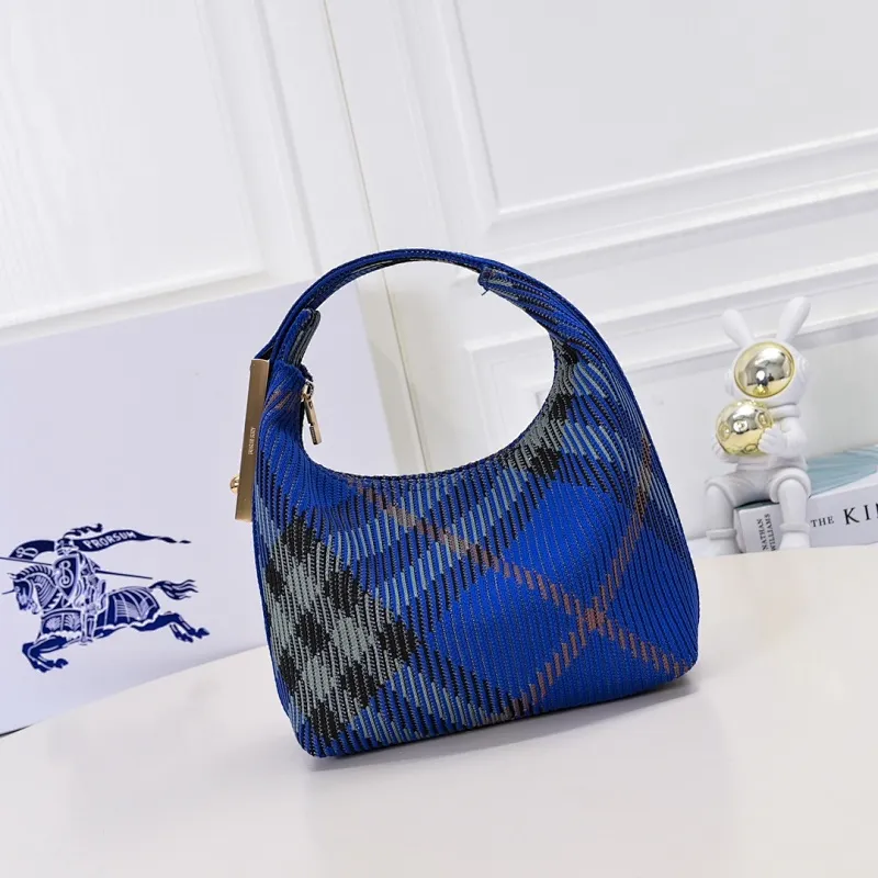 All categories Burberry women's bags (Burberry) Burberry 8382