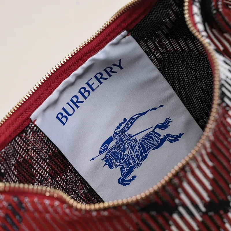 All categories Burberry women's bags (Burberry) Burberry 8382