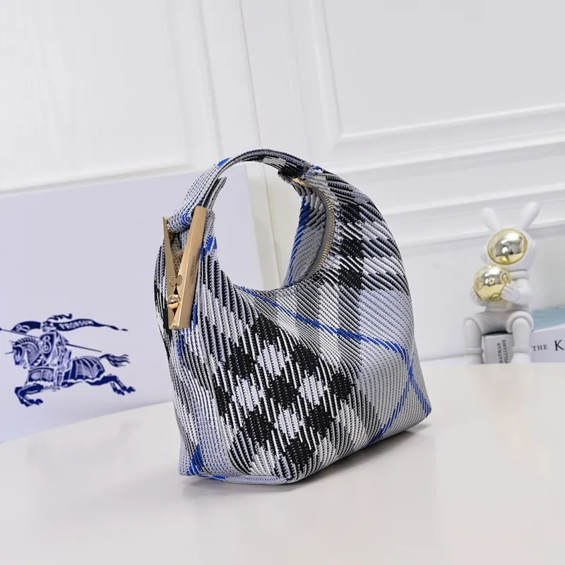 All categories Burberry women's bags (Burberry) Burberry 8382