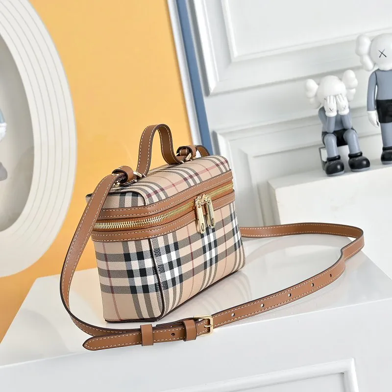All categories Burberry women's bags (Burberry) Burberry 1913