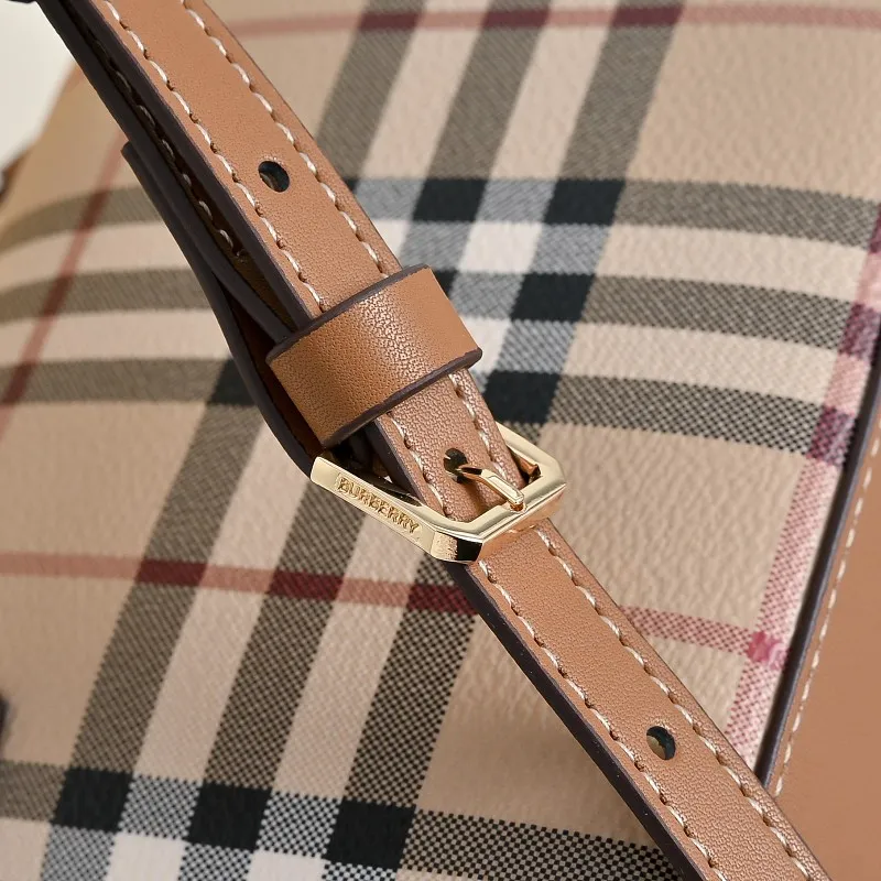 All categories Burberry women's bags (Burberry) Burberry 1913