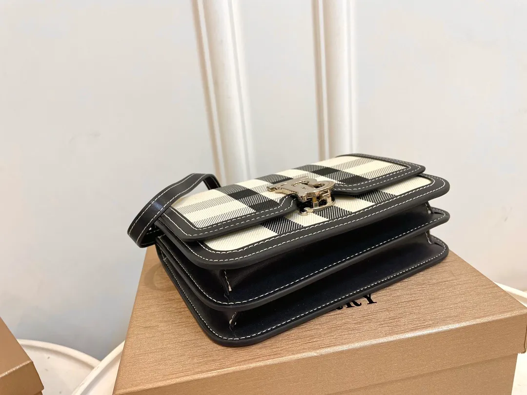 All Categories Official Website "Brand Women's Bags" Women's Bags 💙 Burberry 2023 New Burberry Crossbody Bag