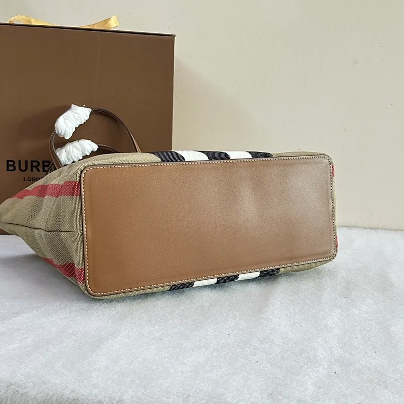All Categories Burberry Women's Bags Burberry Original Order 355