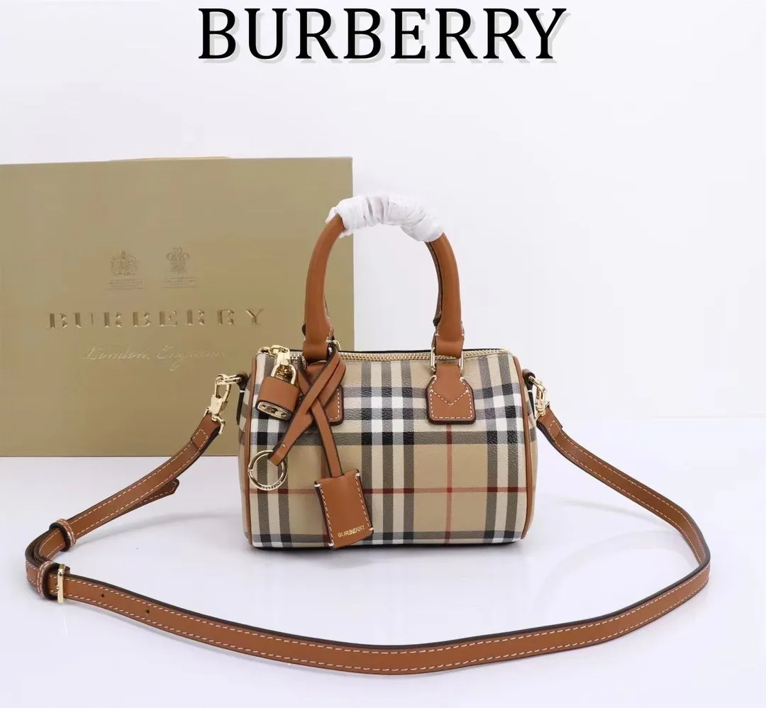All categories Burberry women's bags (Burberry) Burberry 7088