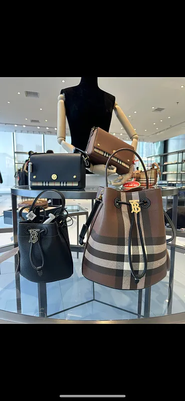 All categories Burberry women's bags (Burberry) Burberry 3303