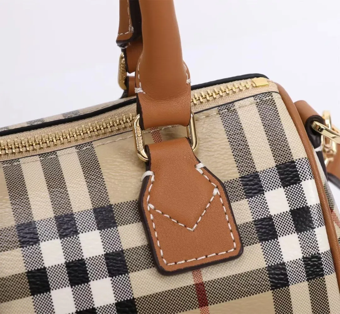 All categories Burberry women's bags (Burberry) Burberry 1811