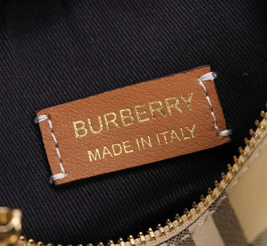 All categories Burberry women's bags (Burberry) Burberry 1811