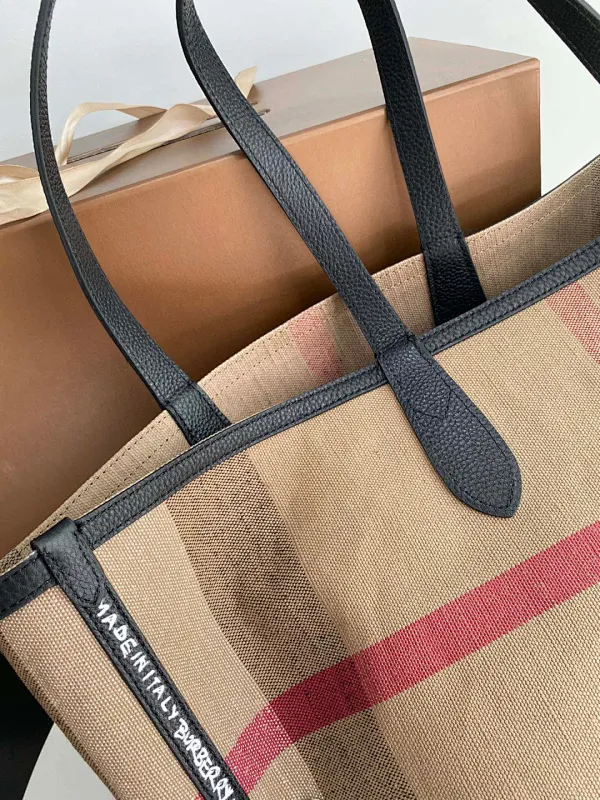 All categories Burberry women's bags (Burberry) Burberry original order 5415