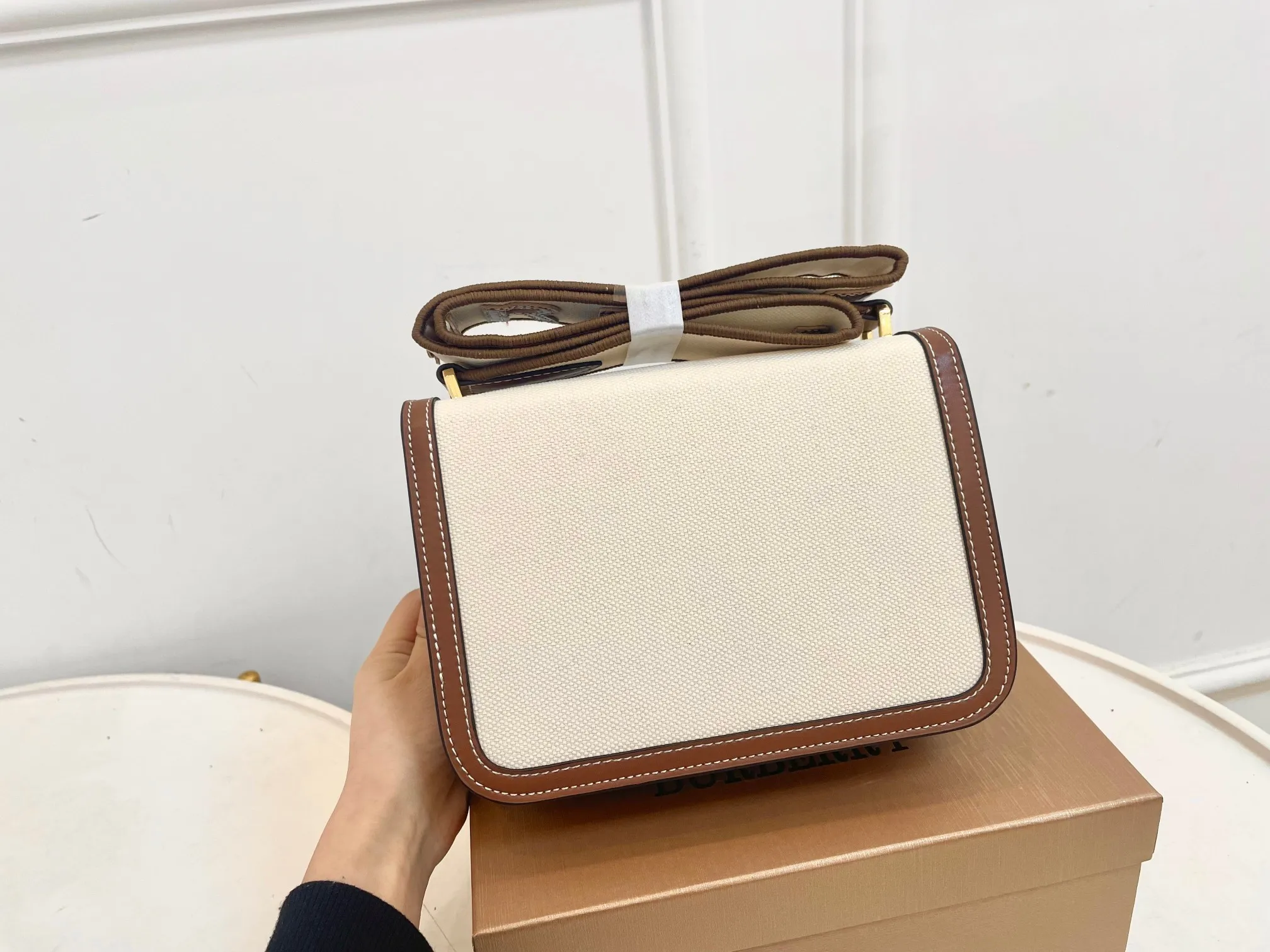 All Categories Official Website "Brand Women's Bags" Women's Bags 💙 Burberry 2023 New Burberry Crossbody Bag