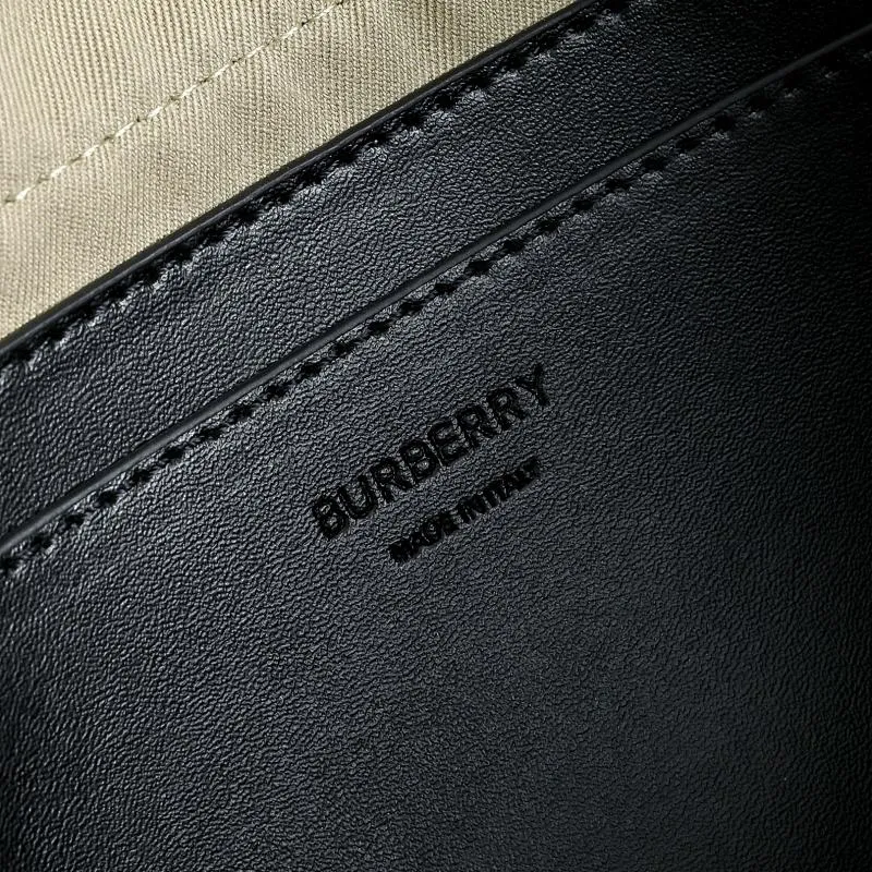 All categories Burberry women's bags (Burberry) Burberry 2517