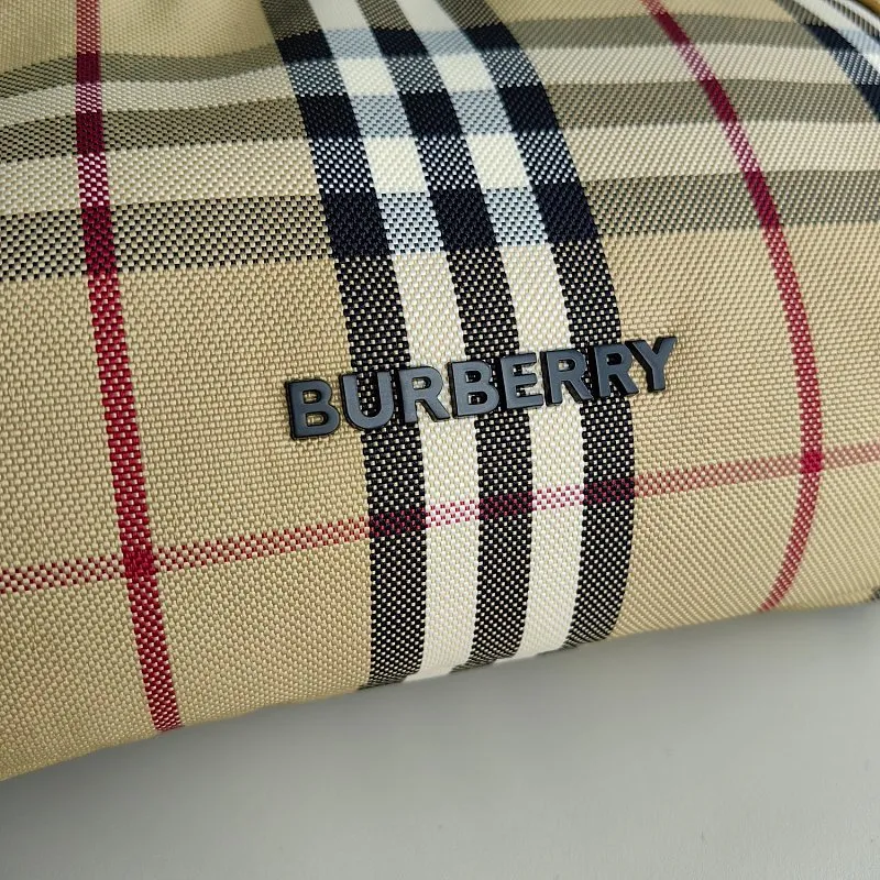 All categories Burberry women's bags (Burberry) Burberry 2466
