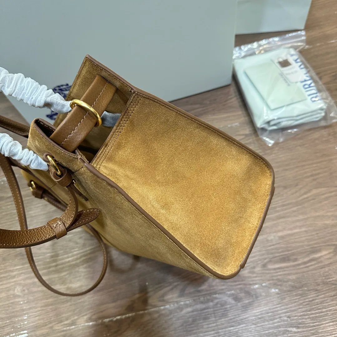 All categories Burberry women's bags (Burberry) Burberry 243