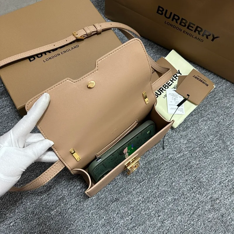 All categories Burberry women's bags (Burberry) Burberry original order 9141