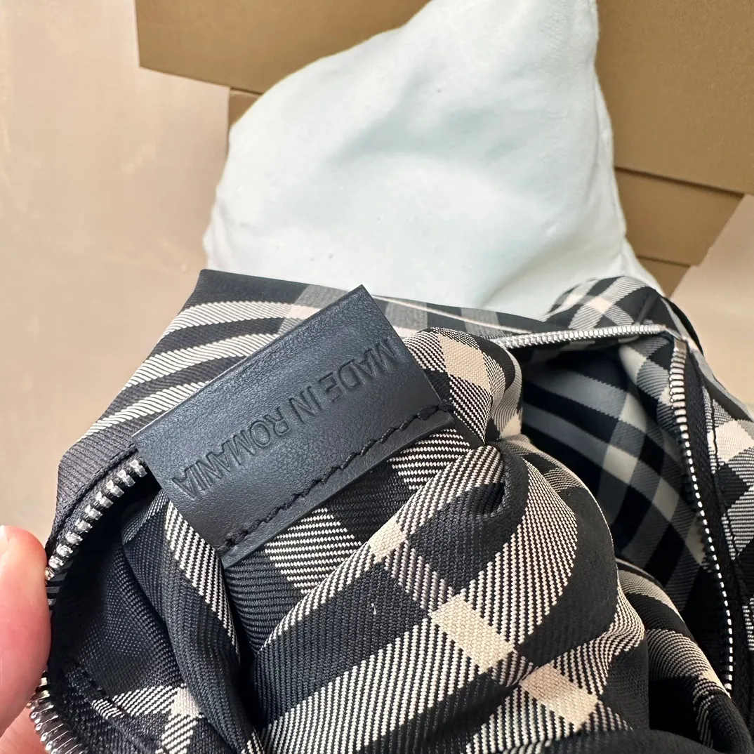 All categories Burberry women's bags (Burberry) Burberry 7801
