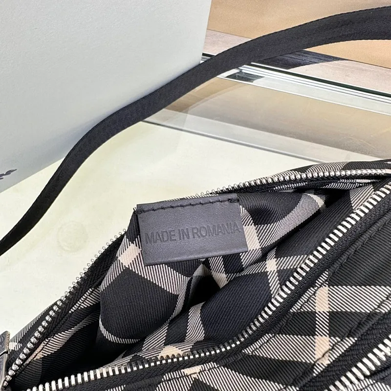All categories Burberry women's bags (Burberry) Burberry 7801