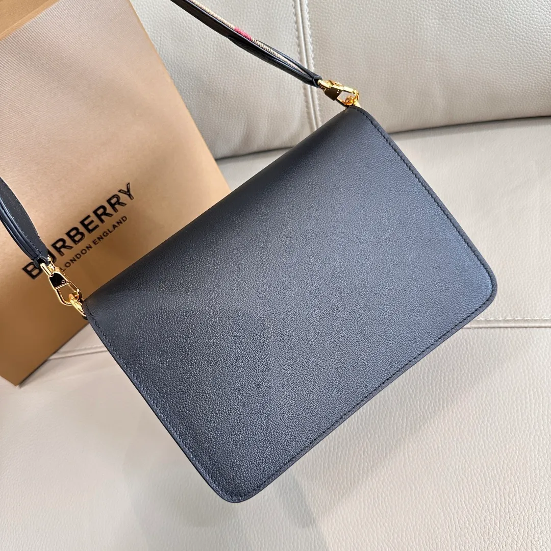 All Categories Official Website "Brand Women's Bags" Women's Bags 💙 Burberry 2025 New Burberry Crossbody Bag