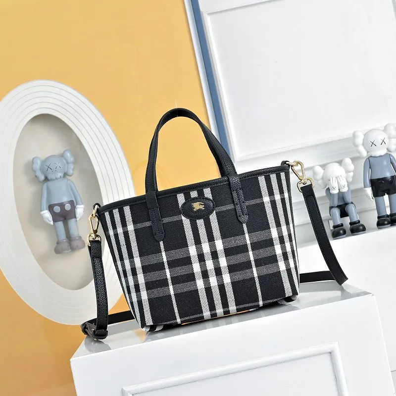 All categories Burberry women's bags (Burberry) Burberry 2218