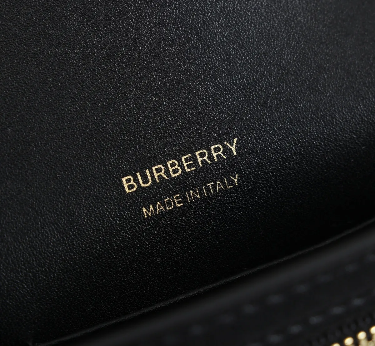All categories Burberry women's bags (Burberry) Burberry 112